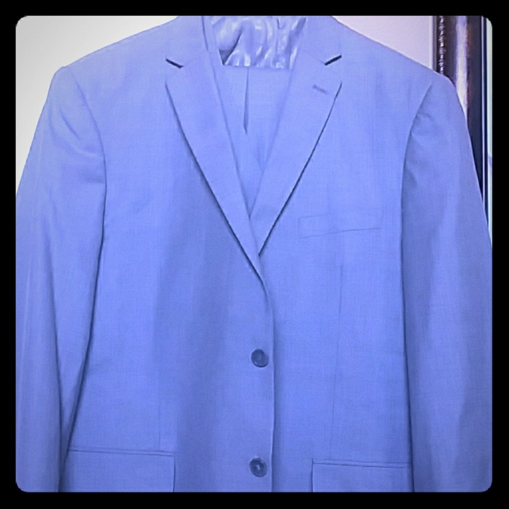 Suit